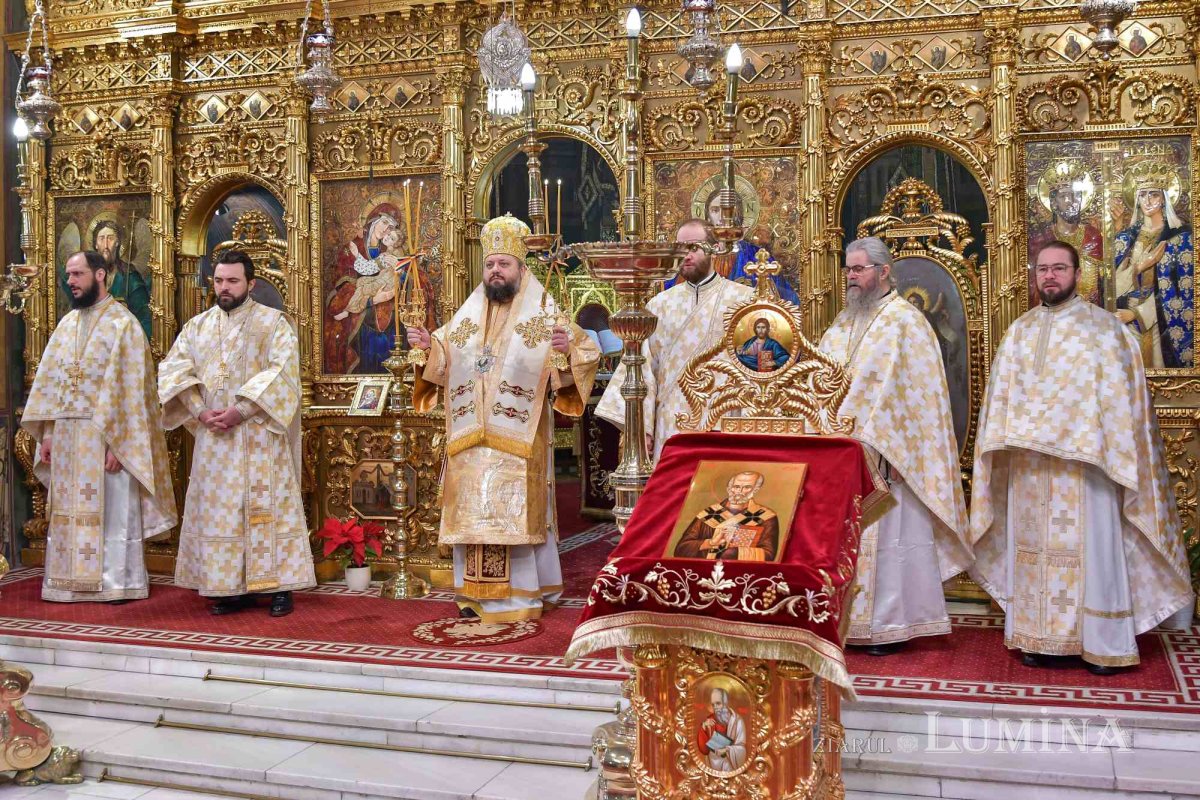 Prăznuirea Arhiepiscopului Mirei Lichiei pe Dealul Patriarhiei 279812