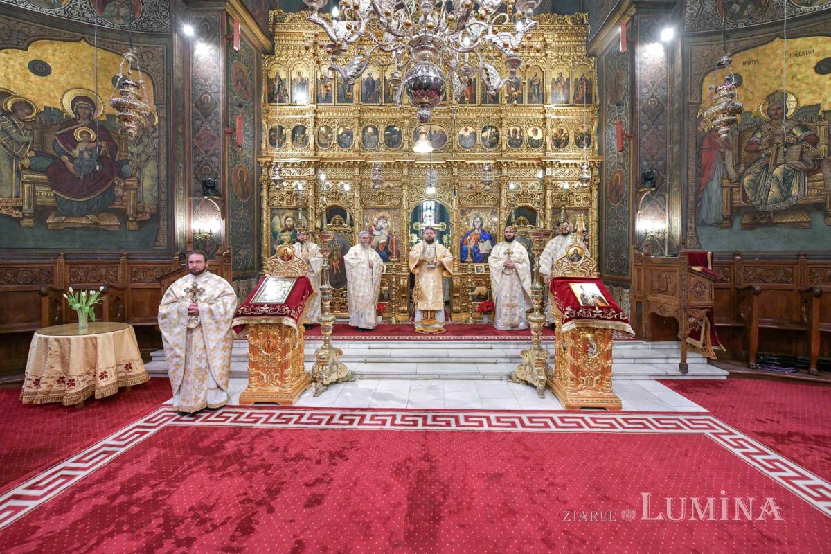 Prăznuirea Arhiepiscopului Mirei Lichiei pe Dealul Patriarhiei 279839