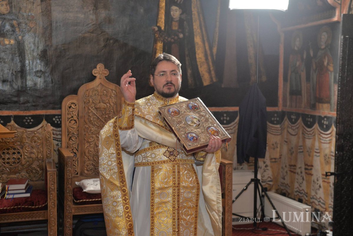 Sfântul Nicolae este chipul iubirii sfinte, milostive şi smerite 279782