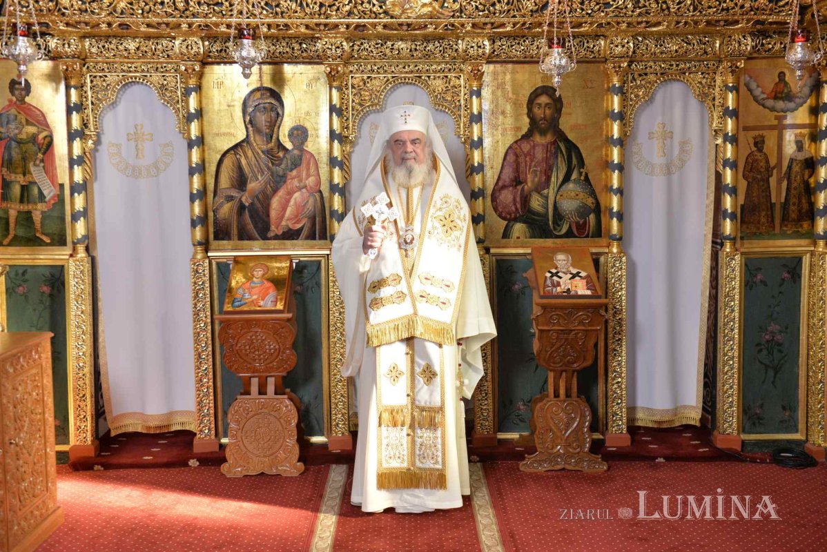 Sfântul Nicolae este chipul iubirii sfinte, milostive şi smerite 279784