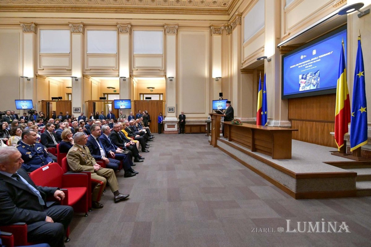 Emisiune numismatică dedicată centenarului Muzeului Militar Naţional 280027