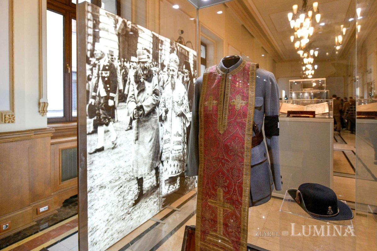 Emisiune numismatică dedicată centenarului Muzeului Militar Naţional 280053