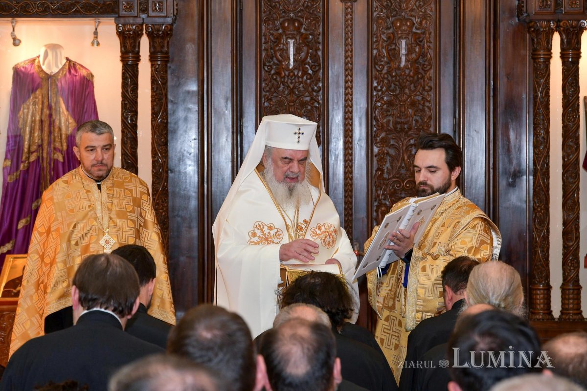 Promovări în rang pentru preoți din Arhiepiscopia Bucureștilor  280194