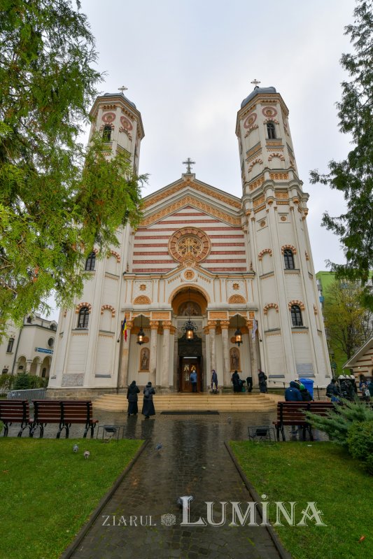 Bucurii duhovnicești oferite de Sfântul Spiridon credincioșilor din Capitală 280465