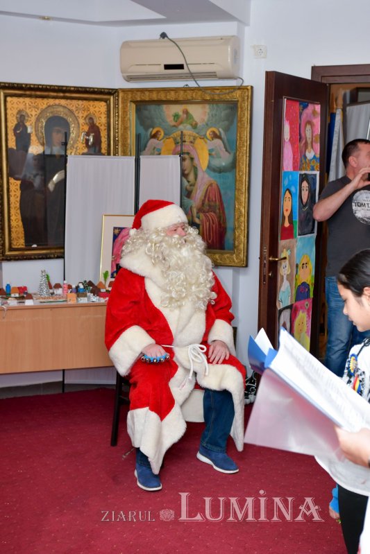 Bucurii pentru copii în prag de Crăciun 280766