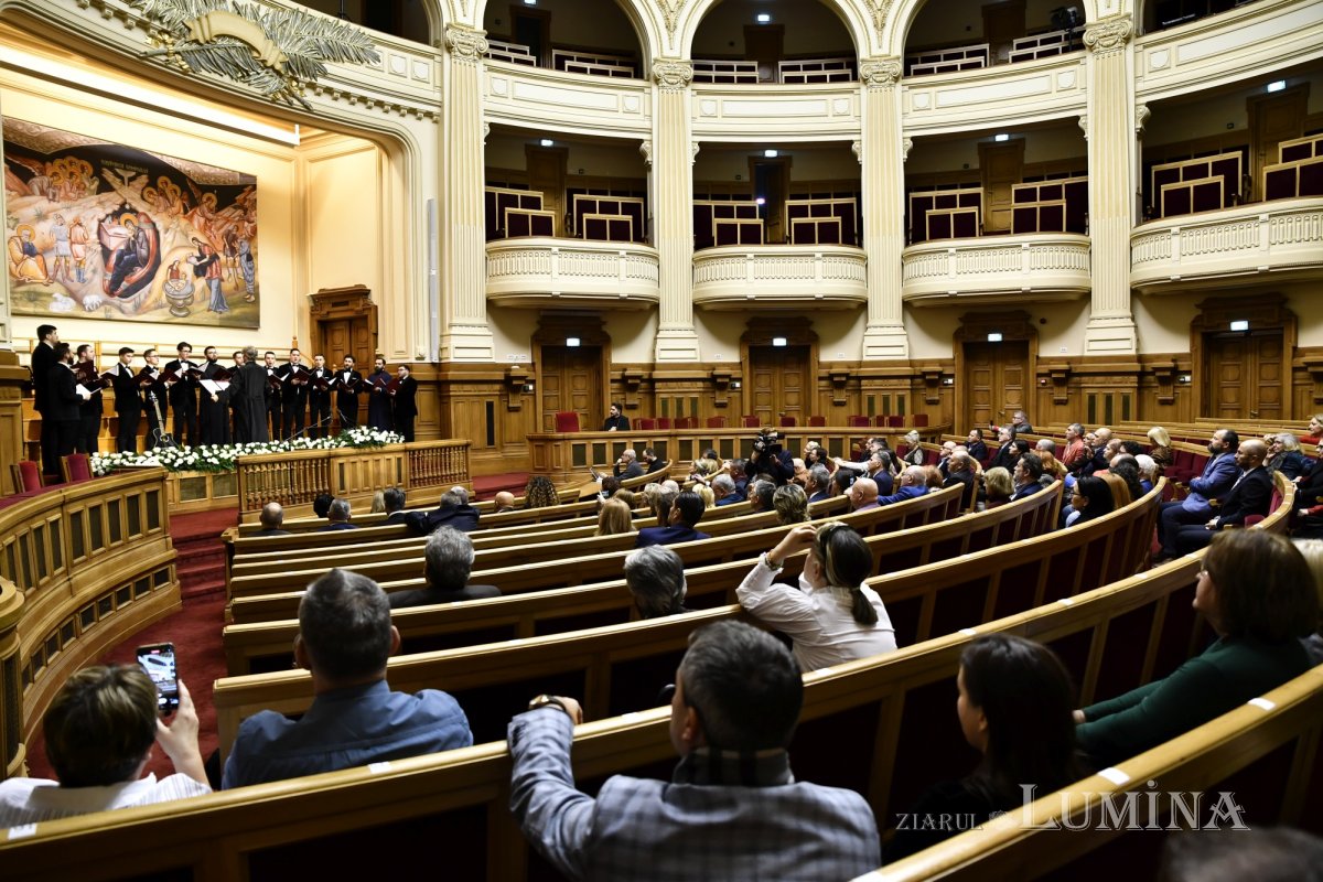 Reprezentanții notarilor publici din România în vizită la Palatul Patriarhiei 280971