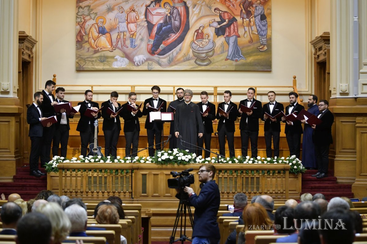 Reprezentanții notarilor publici din România în vizită la Palatul Patriarhiei 280980