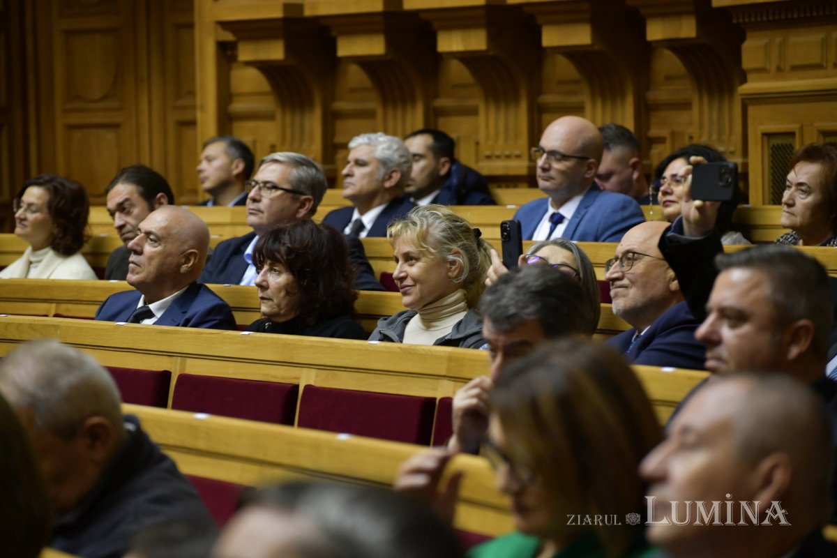 Reprezentanții notarilor publici din România în vizită la Palatul Patriarhiei 280981