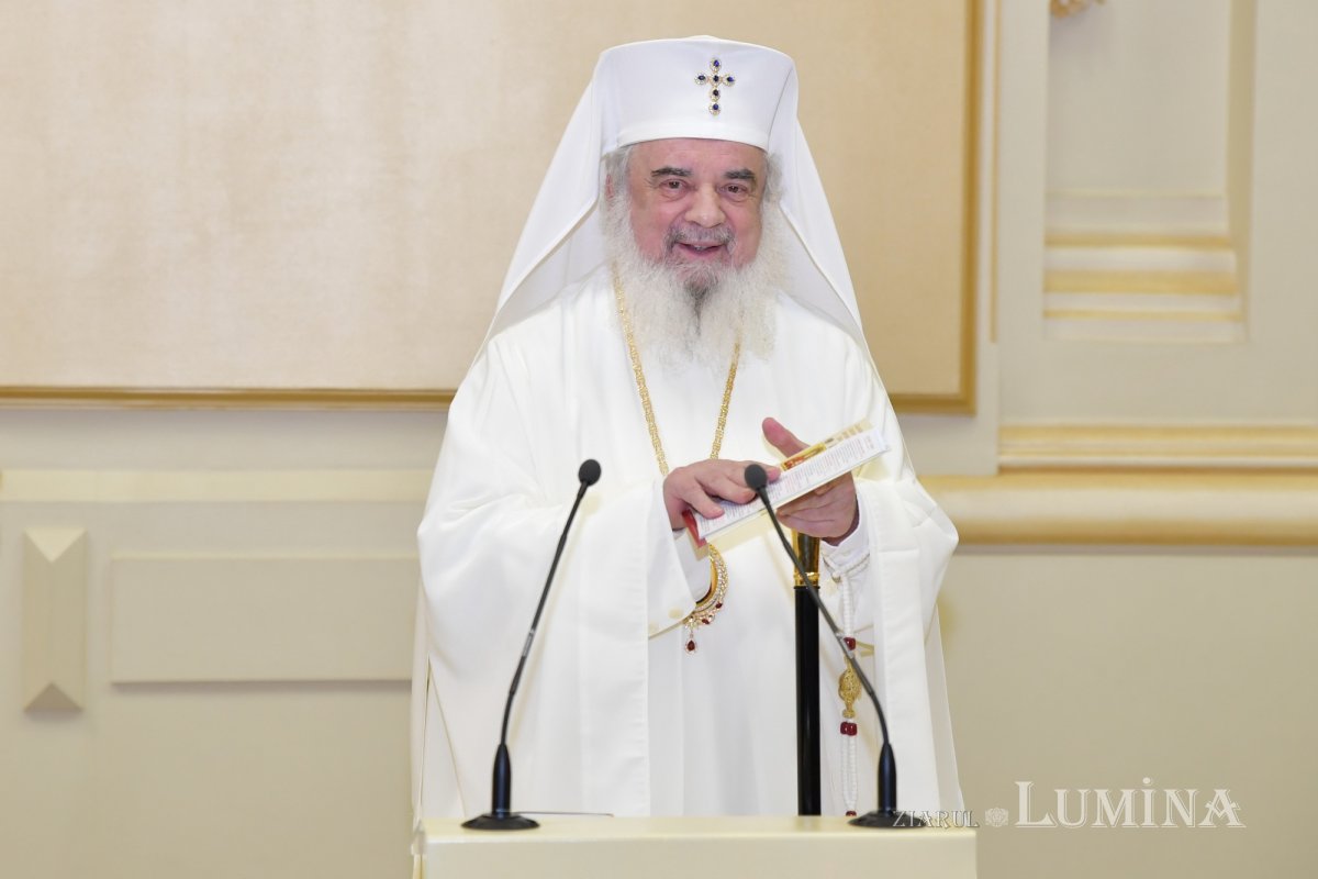 Reprezentanții notarilor publici din România în vizită la Palatul Patriarhiei 280989