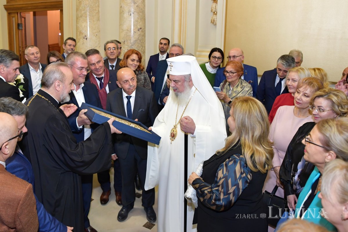 Reprezentanții notarilor publici din România în vizită la Palatul Patriarhiei 280992