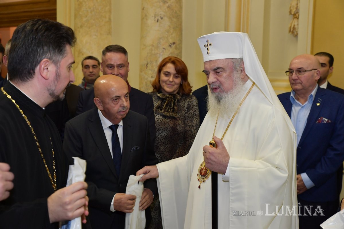 Reprezentanții notarilor publici din România în vizită la Palatul Patriarhiei 280995