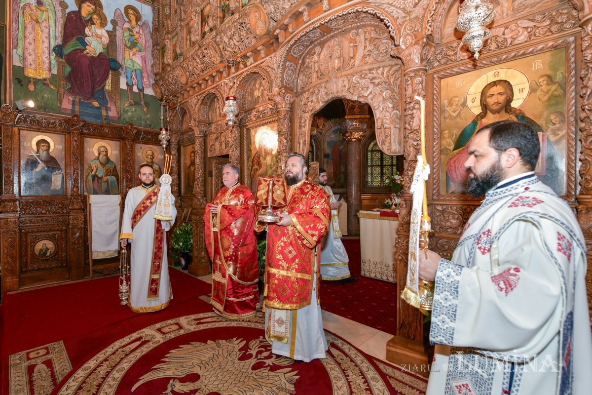 Sfântul Elefterie cinstit la biserica sa din Capitală 280945