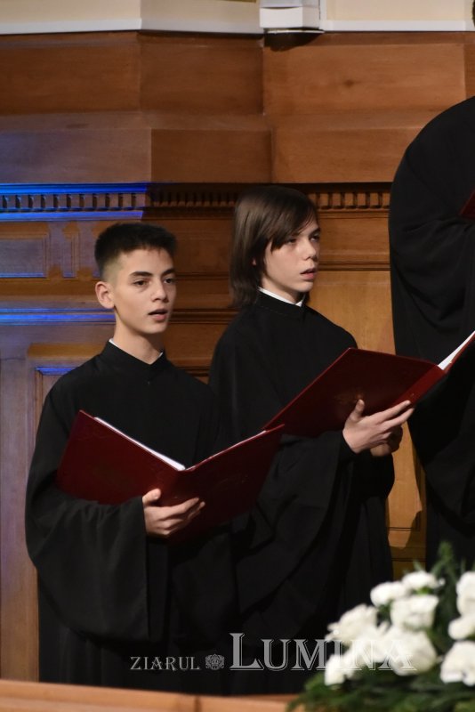 Concertul de colinde „Răsăritul cel de Sus” la Palatul Patriarhiei 281094