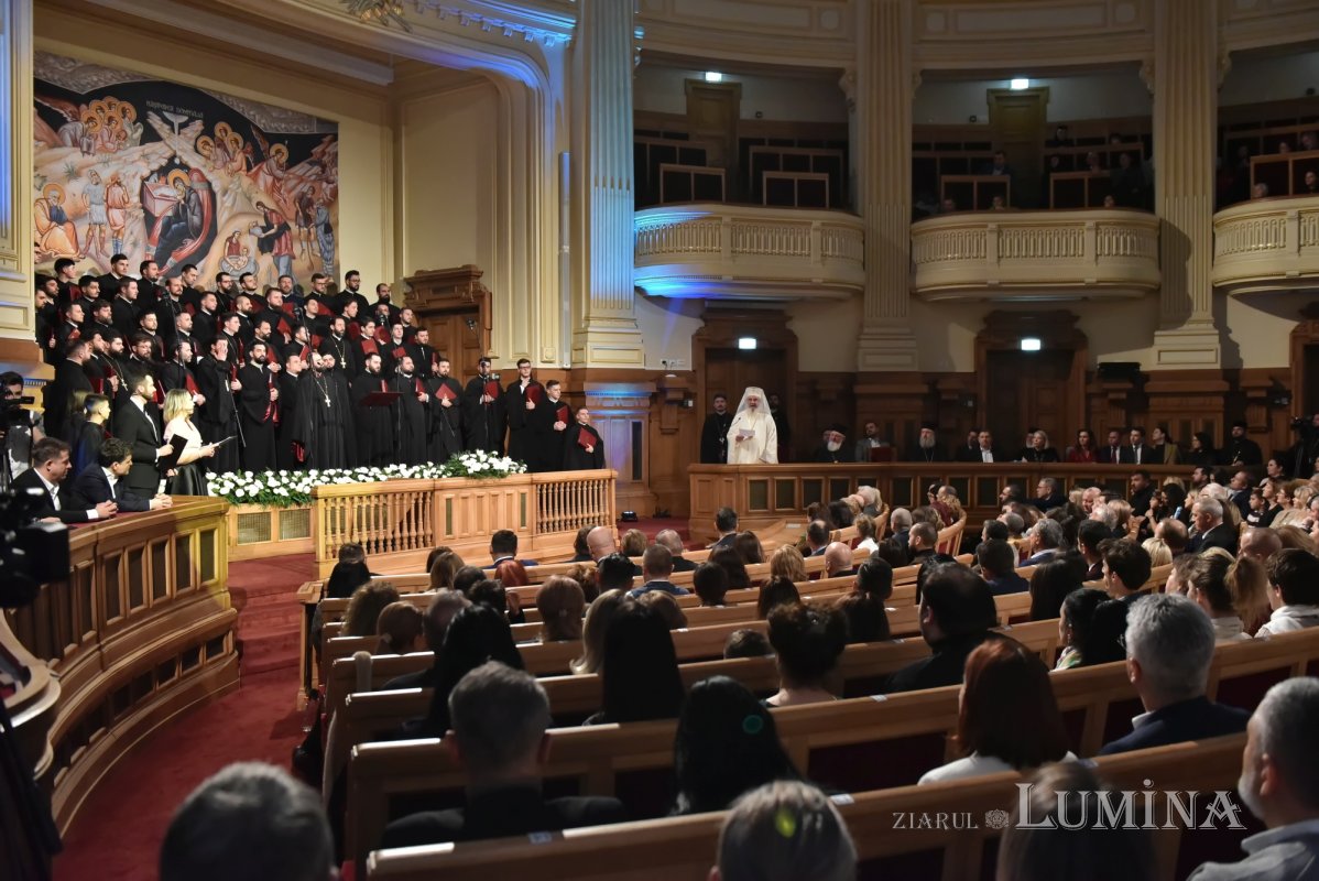 Concertul de colinde „Răsăritul cel de Sus” la Palatul Patriarhiei 281099