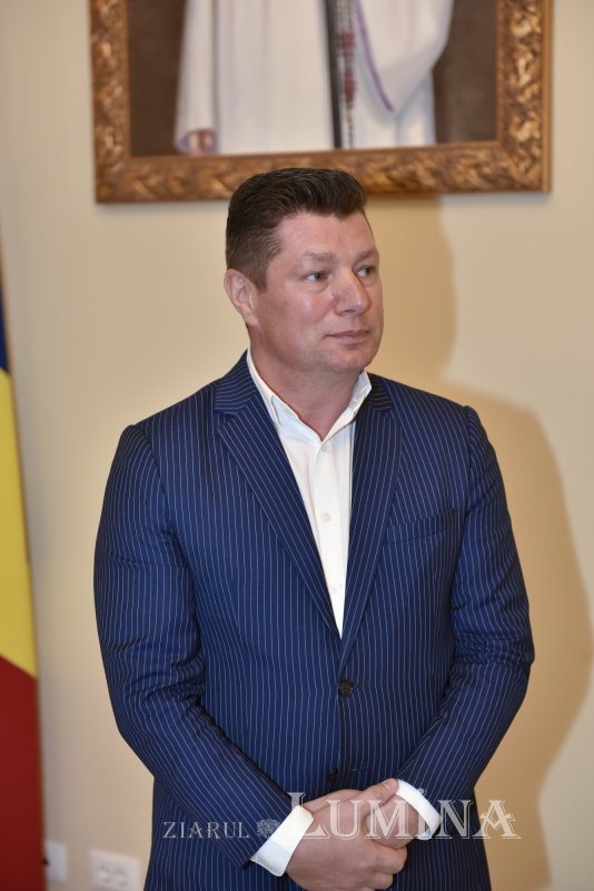 Distincție oferită de Patriarhul României primarului din Techirghiol 281106