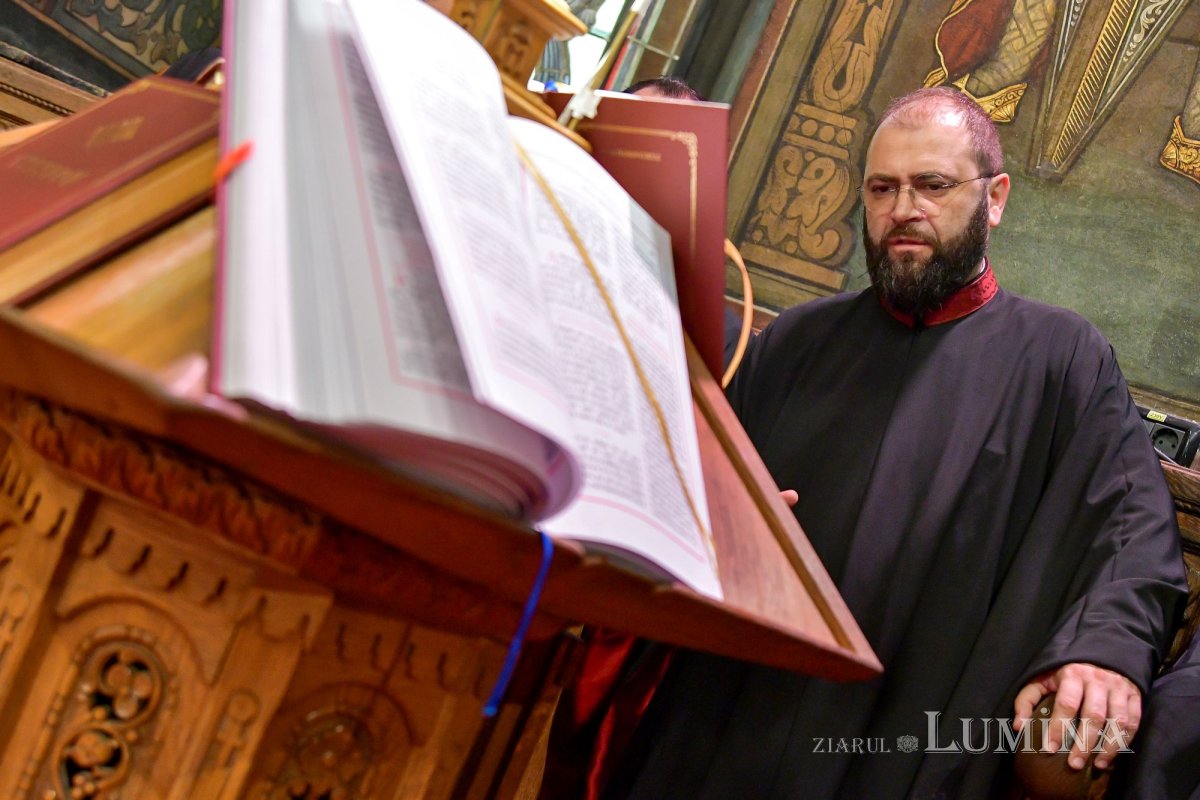 Ziua onomastică a Patriarhului României sărbătorită prin rugăciune 281116