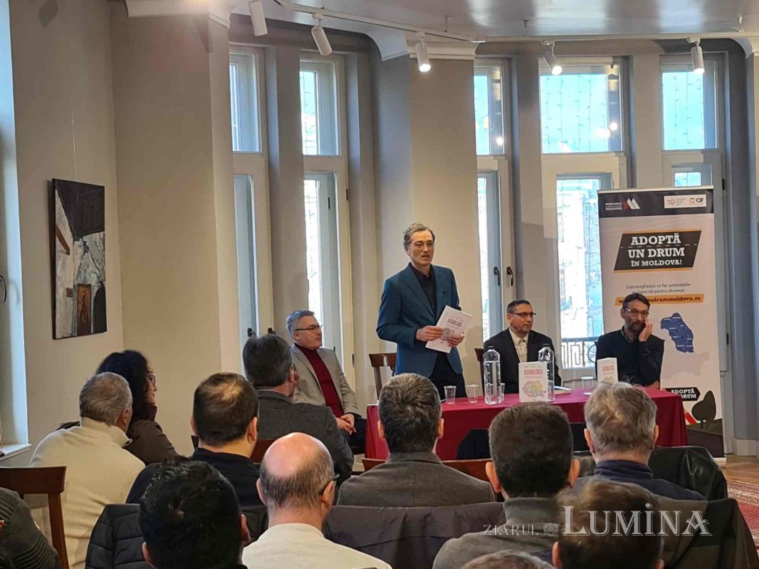 Dezbatere pe tema descentralizării la Iași 281444