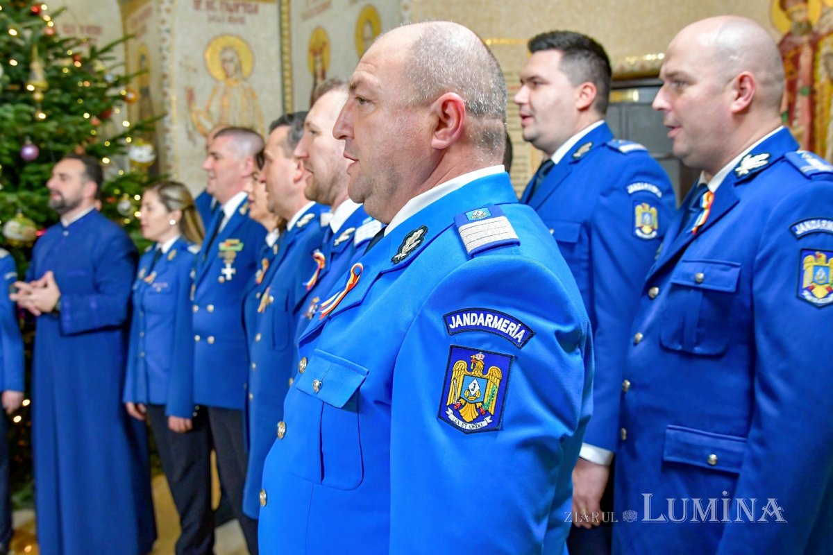 Noi cete de colindători primite de Patriarhul României 281505