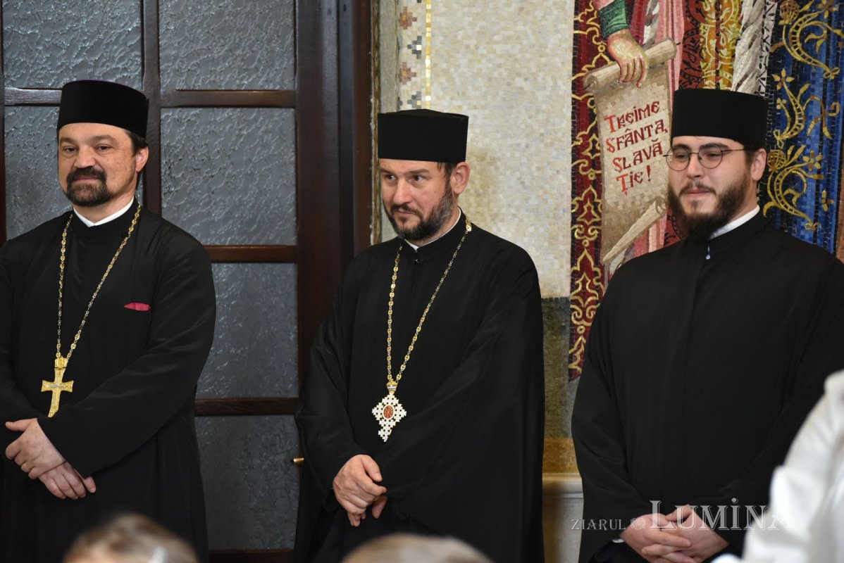 A treia seară succesivă de colinde pe Colina Bucuriei  281690