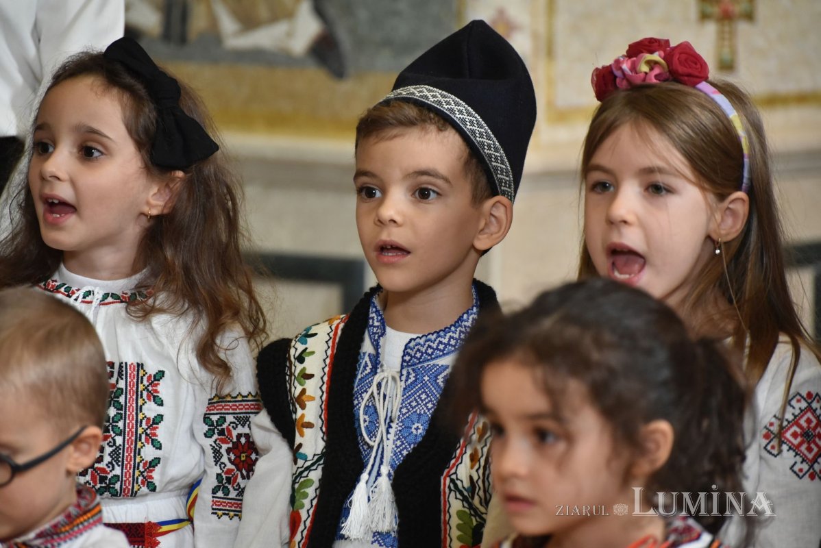 A treia seară succesivă de colinde pe Colina Bucuriei  281695