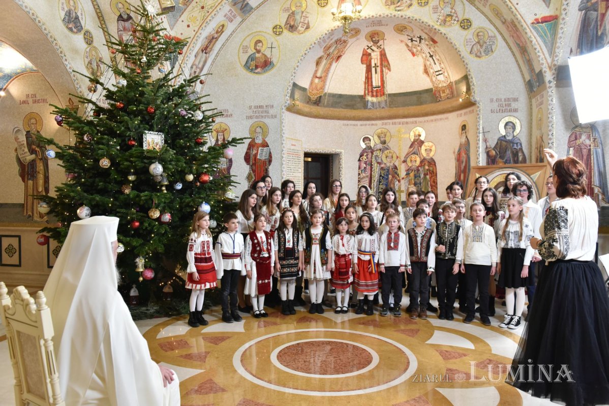 A treia seară succesivă de colinde pe Colina Bucuriei  281724