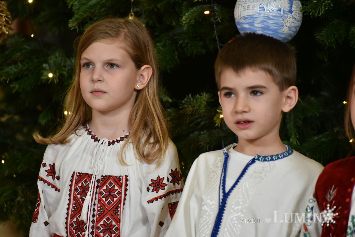 A treia seară succesivă de colinde pe Colina Bucuriei  281733