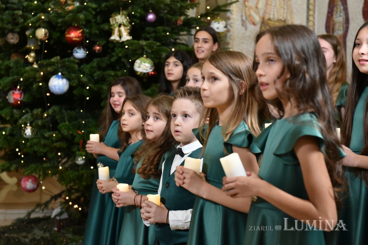 A treia seară succesivă de colinde pe Colina Bucuriei  281742