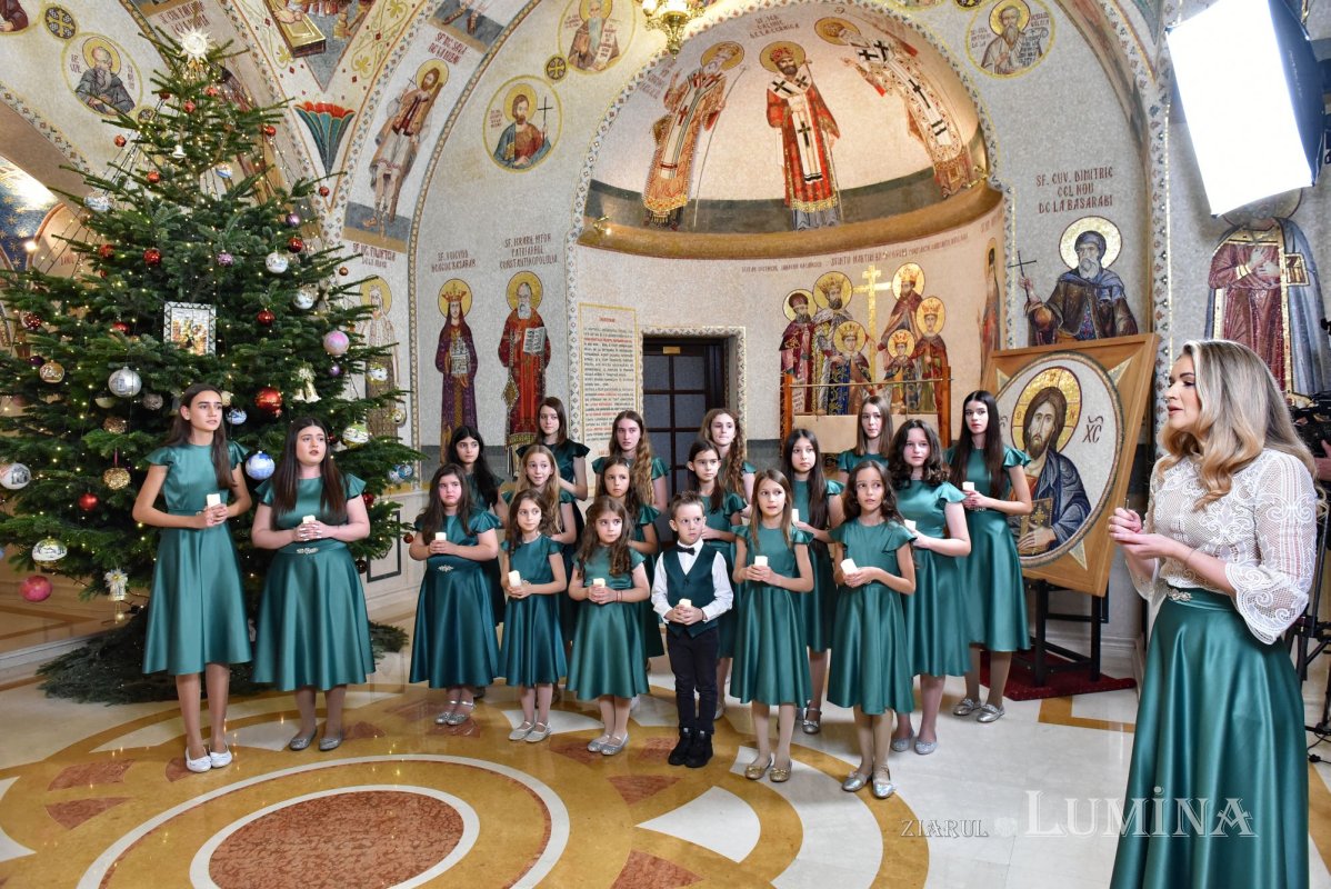 A treia seară succesivă de colinde pe Colina Bucuriei  281752