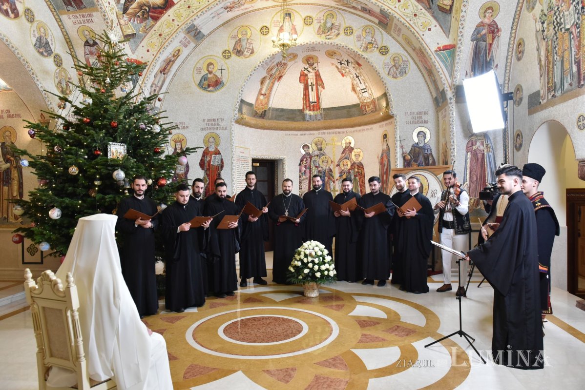 A treia seară succesivă de colinde pe Colina Bucuriei  281756