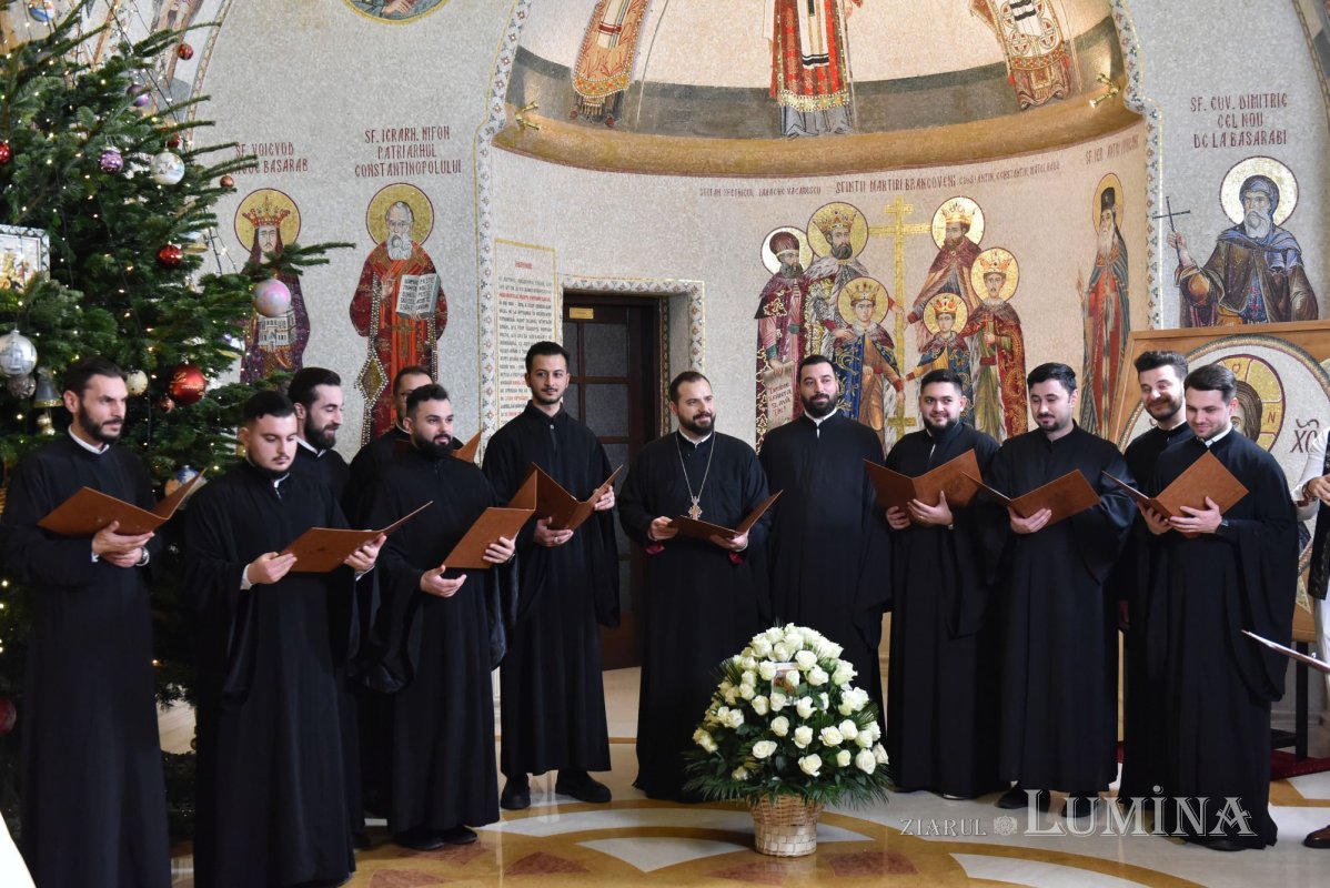 A treia seară succesivă de colinde pe Colina Bucuriei  281757