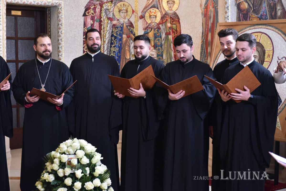 A treia seară succesivă de colinde pe Colina Bucuriei  281759