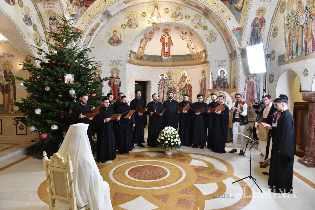 A treia seară succesivă de colinde pe Colina Bucuriei  281761