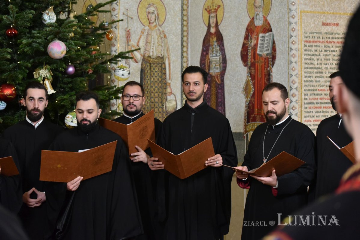 A treia seară succesivă de colinde pe Colina Bucuriei  281766