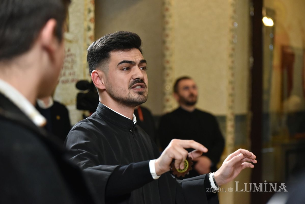 A treia seară succesivă de colinde pe Colina Bucuriei  281770