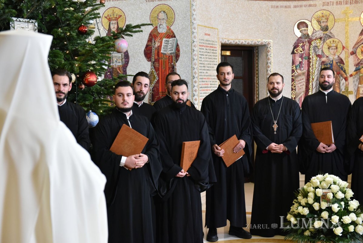 A treia seară succesivă de colinde pe Colina Bucuriei  281778