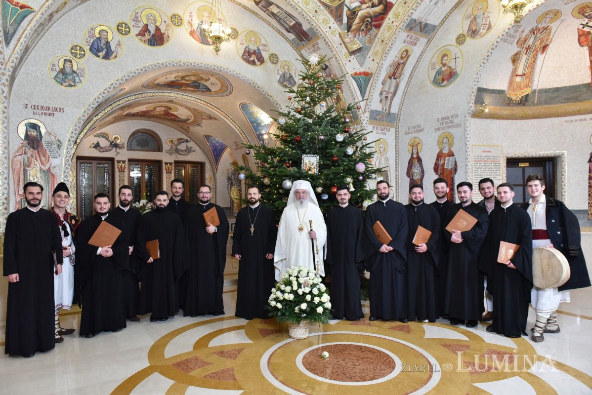 A treia seară succesivă de colinde pe Colina Bucuriei  281780