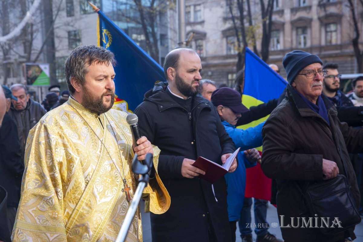 Monument comemorativ inaugurat la Sala Dalles din București 282014