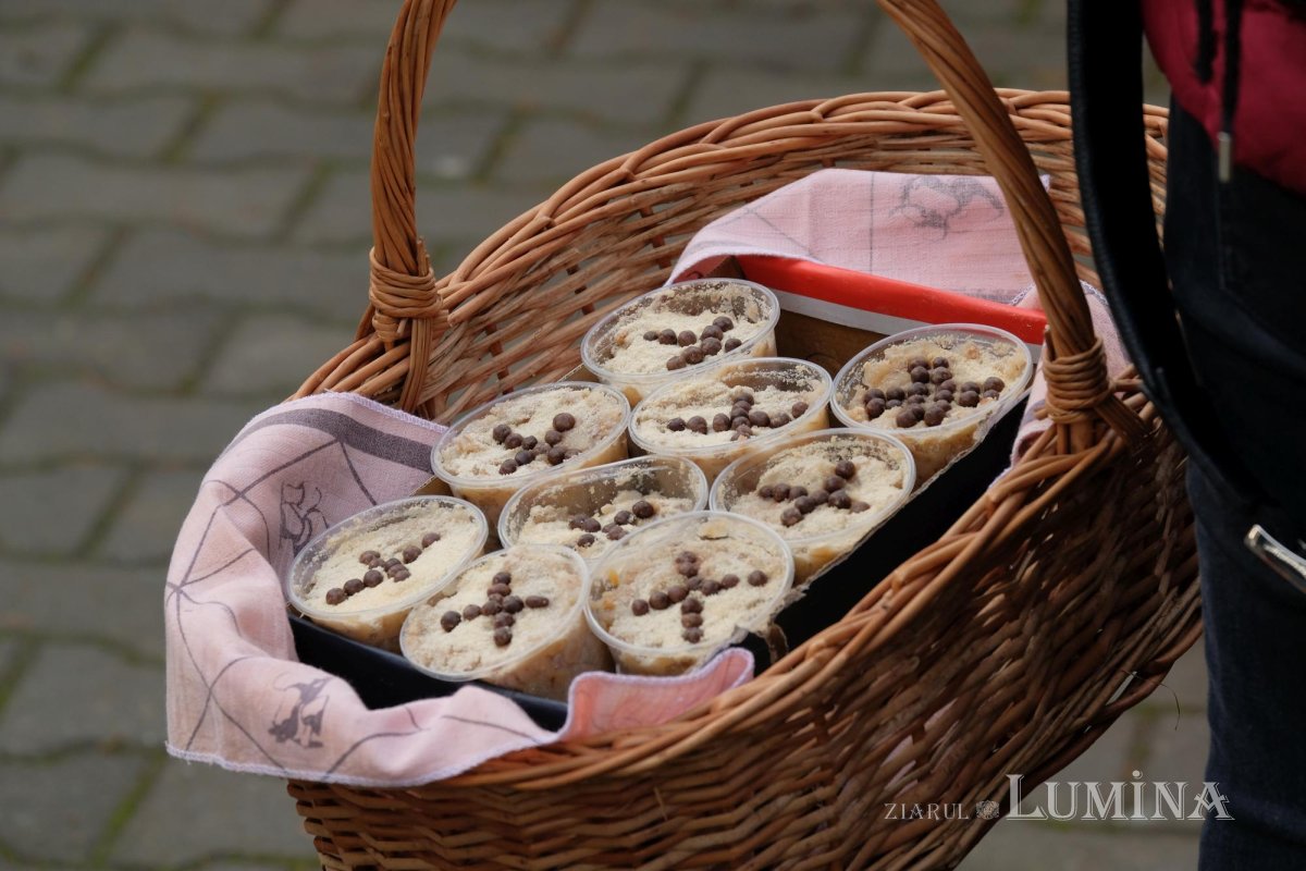 Popasuri de pomenire a eroilor Revoluției în Capitală 281899