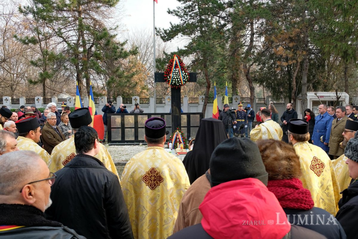 Popasuri de pomenire a eroilor Revoluției în Capitală 281908