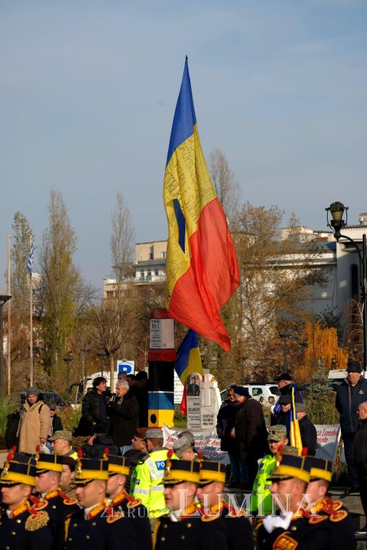 Popasuri de pomenire a eroilor Revoluției în Capitală 281922