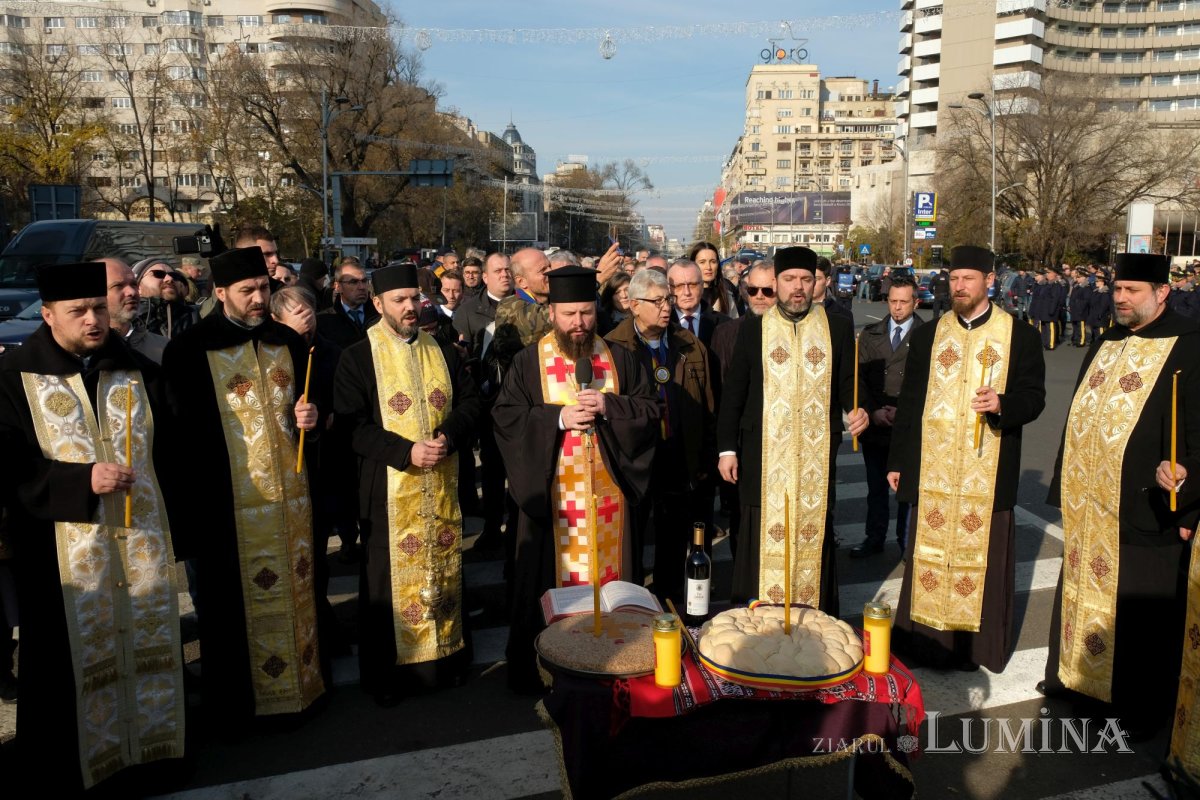 Popasuri de pomenire a eroilor Revoluției în Capitală 281926