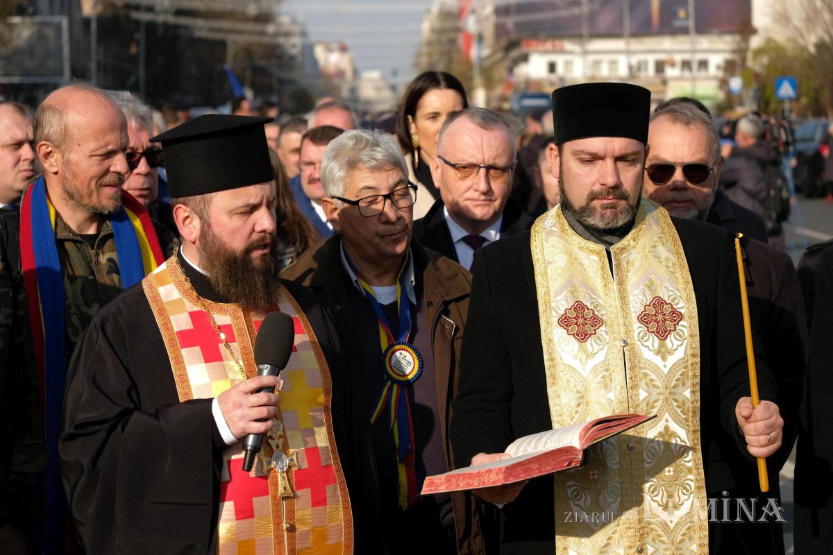 Popasuri de pomenire a eroilor Revoluției în Capitală 281931