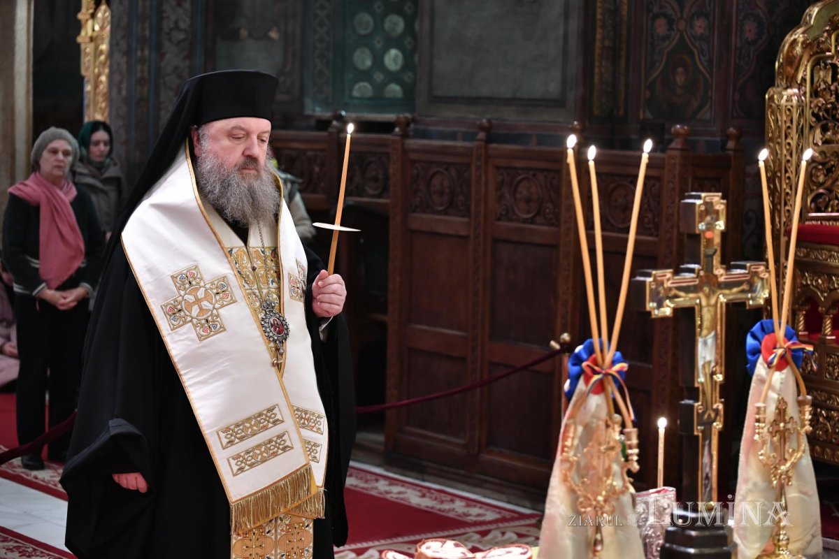 Slujbe de pomenire în Capitală pentru eroii Revoluției române 282162