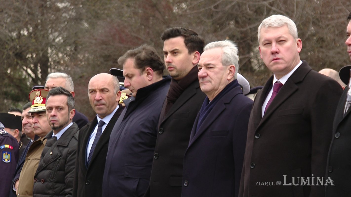 Slujbe de pomenire în Capitală pentru eroii Revoluției române 282194