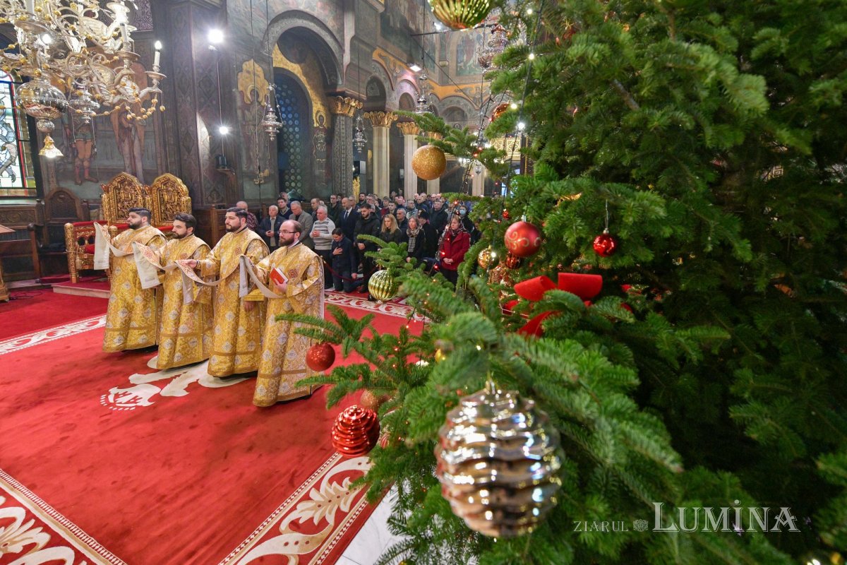 Duminica Sfinților Părinți după trup ai Domnului la Catedrala Patriarhală  282241