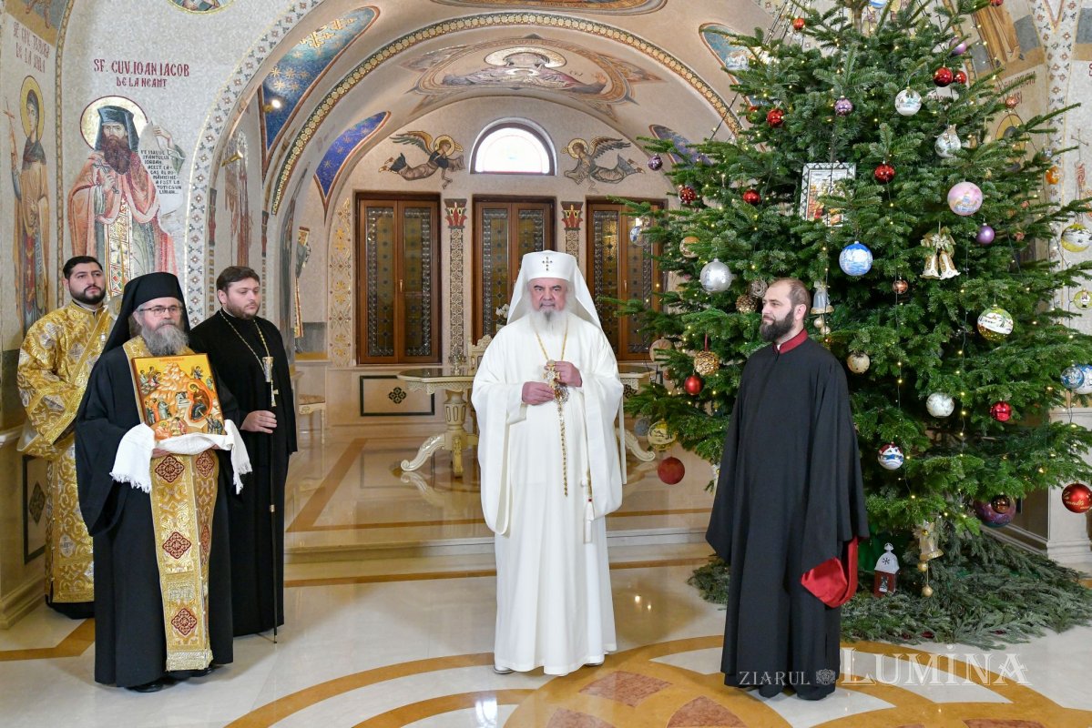 Rânduiala tradițională de vestire a Nașterii Domnului pe Colina Bucuriei 282266