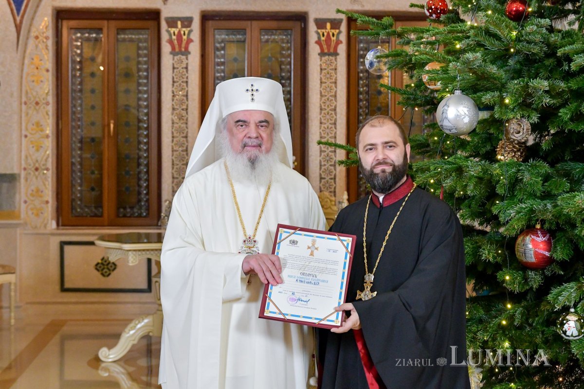 Rânduiala tradițională de vestire a Nașterii Domnului pe Colina Bucuriei 282267