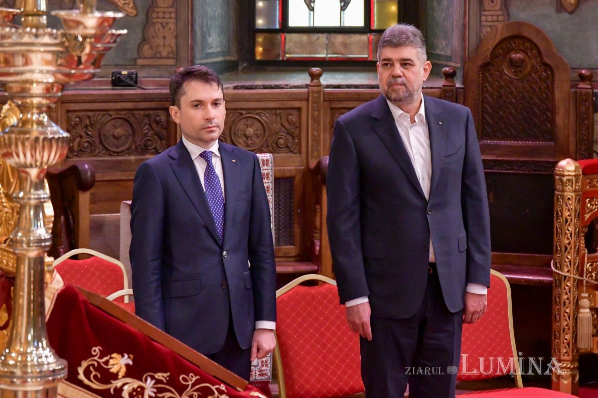 Praznic luminos la Catedrala Patriarhală din București 282405