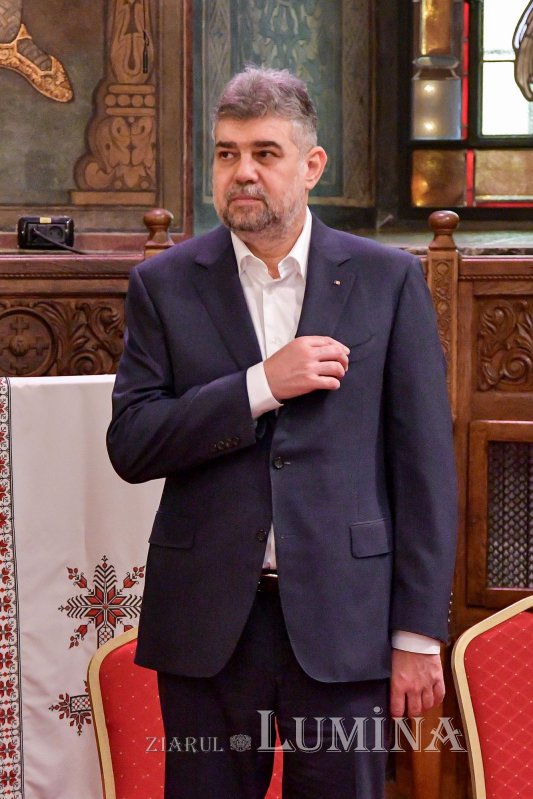 Praznic luminos la Catedrala Patriarhală din București 282426