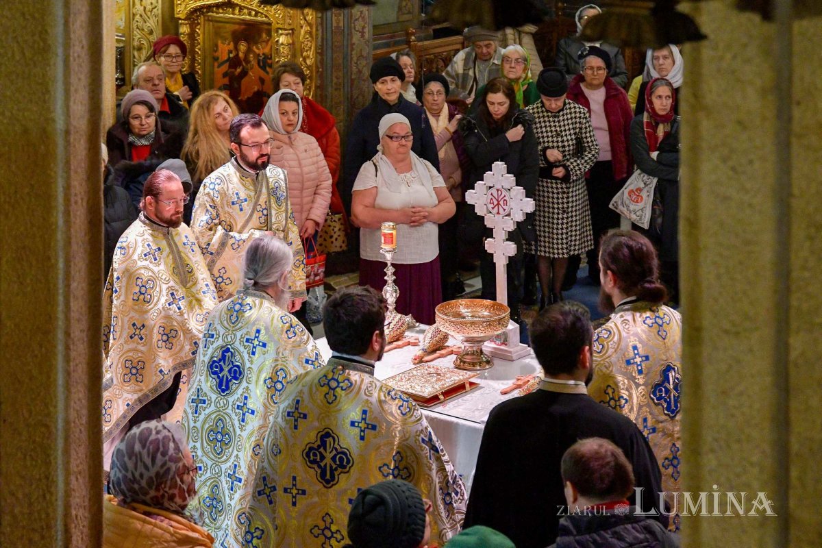 Ajunul Bobotezei la Reședința Patriarhală din București 283120
